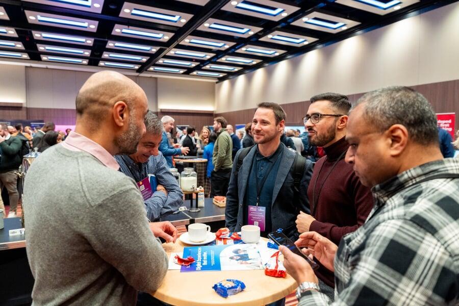 Meeting within the event between groups